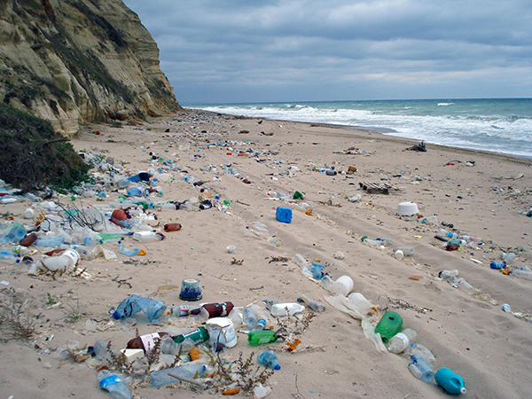 Denizlerde Plastik ve Mikroplastikler Konusunda Neler Yapıyoruz